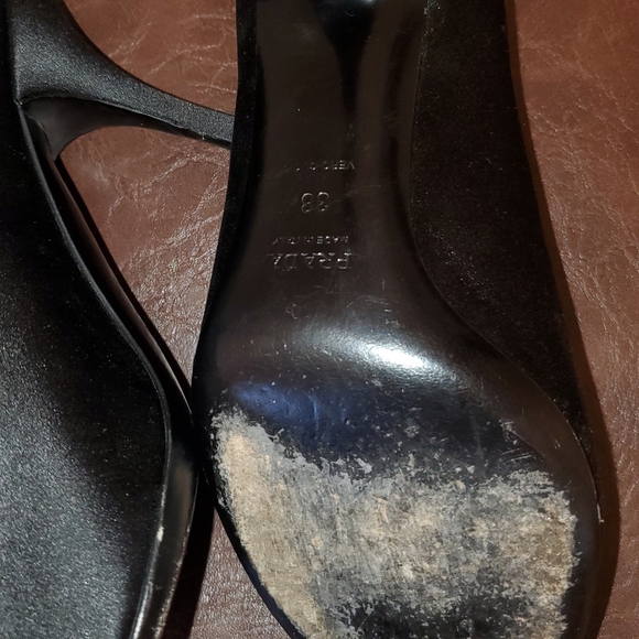 Prada black satin rose bud heels - Picture 6 of 6